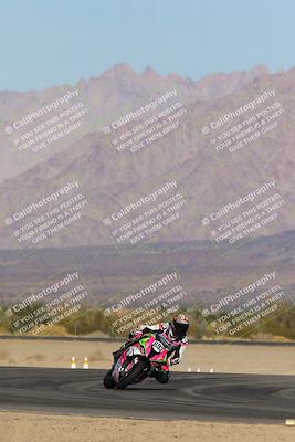 media/Dec-15-2023-Apex Assassins (Fri) [[91f19fb1c7]]/Trackday 1/Session 2 (Turn 4 Entry)/